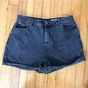 ASOS Plus denim shorts in washed black US size 14 Rolled cuff mom jean shorts